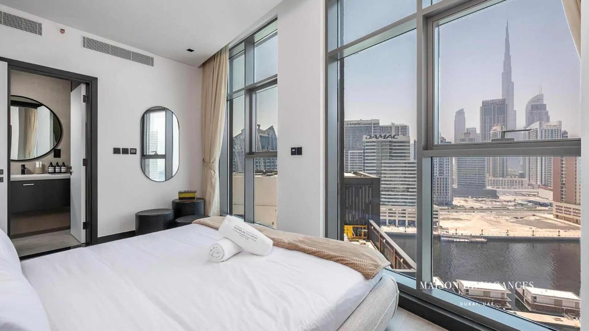 Luxurious 2Br W Waterfront And Burj Khalifa View Appartement Dubai